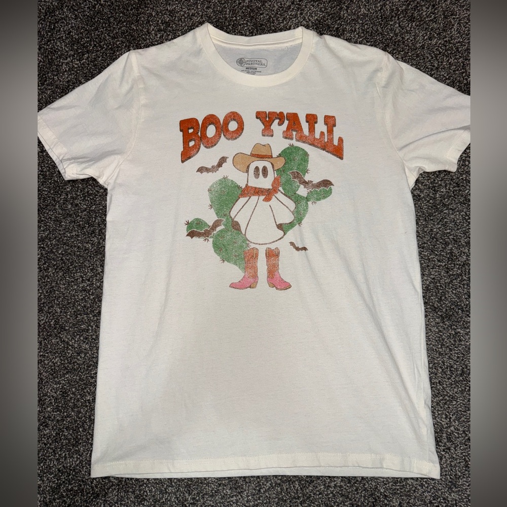 White Graphic Tee - Short Sleeve